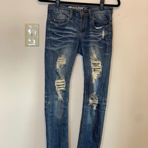 Jeans with cute holes